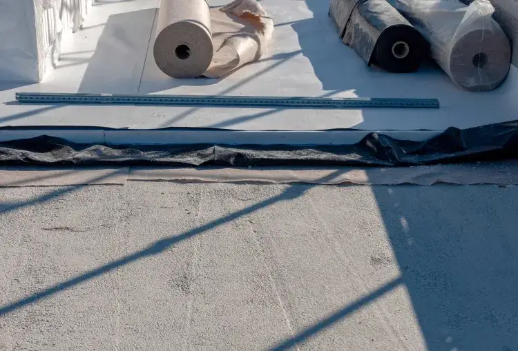 Jaki styropian na dach płaski - wybierz najlepszy materiał izolacyjny