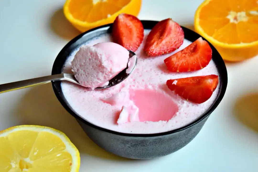 Kaloryczność galaretki: Proszek czy deser? Wybierz fit bez wyrzutów!