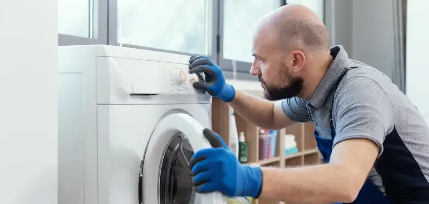 Jak podłączyć pralkę do kranu? Poradnik krok po kroku i test szczelności