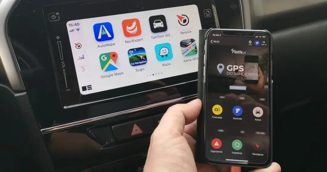 Na ekranie samochodu widać ikonę Yanosika. Telefon pokazuje aplikację GPS do samochodu, sugerując jak zainstalować Yanosika.