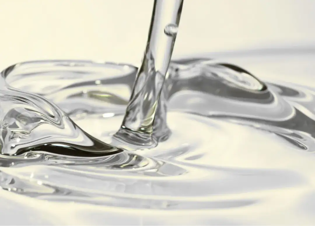 Co czyści benzyna ekstrakcyjna? Zaskakujące zastosowania i efekty