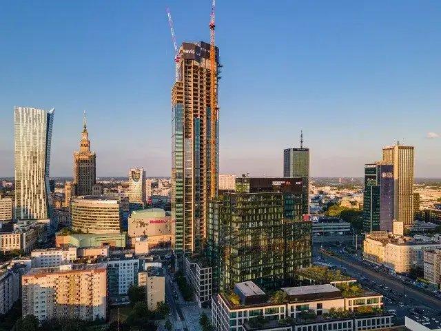 Jaki jest najwyższy budynek w Polsce? Poznaj Varso Tower i jego tajemnice