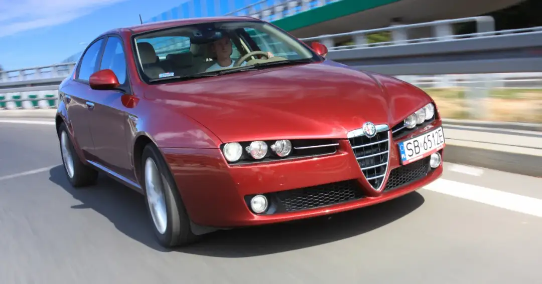 Objawy uszkodzonej maglownicy w Alfa Romeo 159 - co musisz wiedzieć