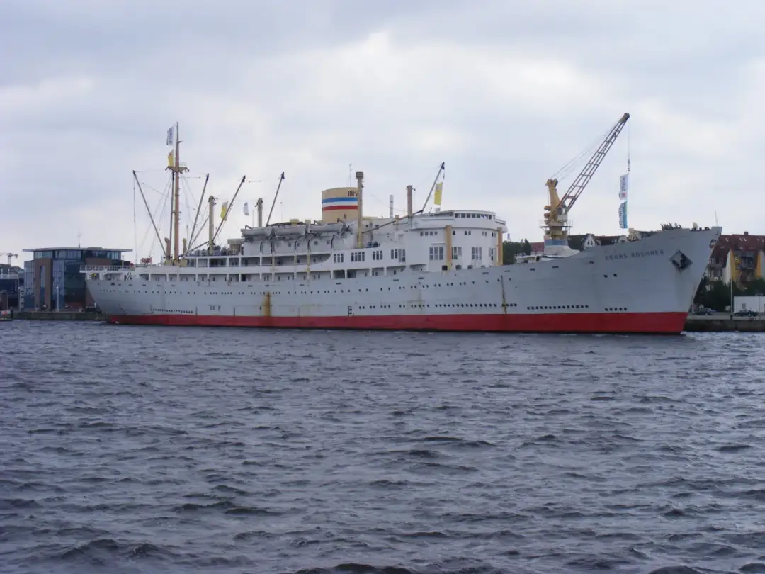 Największa katastrofa statku na Bałtyku: szokujące fakty o tragedii morskiej