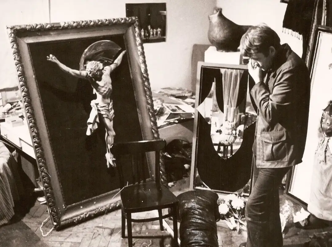 Hasior: Rzeźby z ognia i mydła. Tajemnice mistrza asamblażu