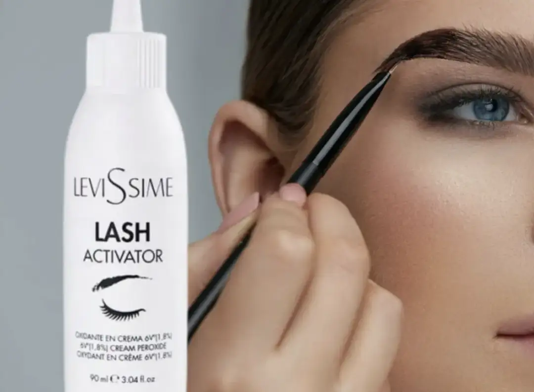 Oto aktywatory farb do brwi tych polecane przez stylistki!