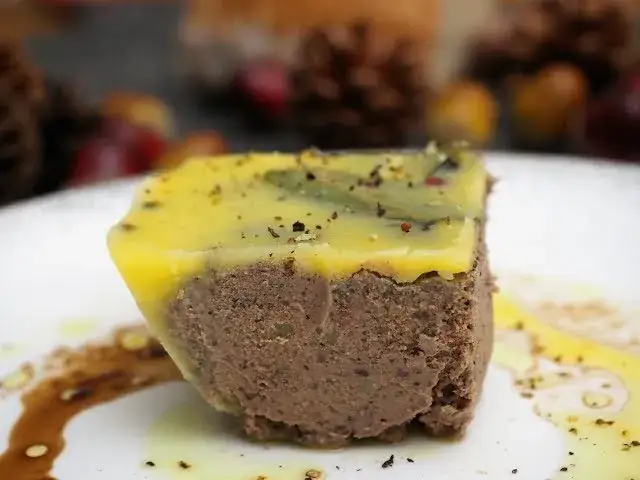 Jak zrobić pasztet z kaczki - prosty przepis na pyszny smak