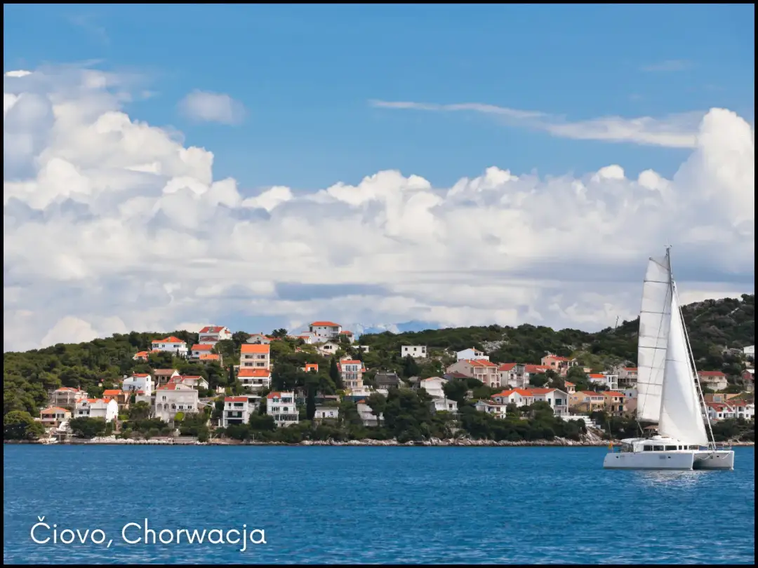 Čiovo: Wakacje w Chorwacji? Twój przewodnik po plażach i atrakcjach!