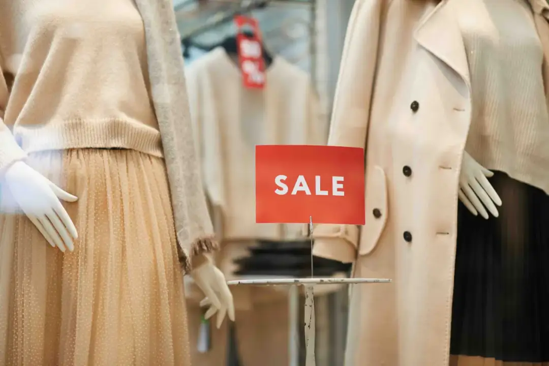 Jak sprawdzić do kiedy promocje Sinsay? Nie przegap okazji!