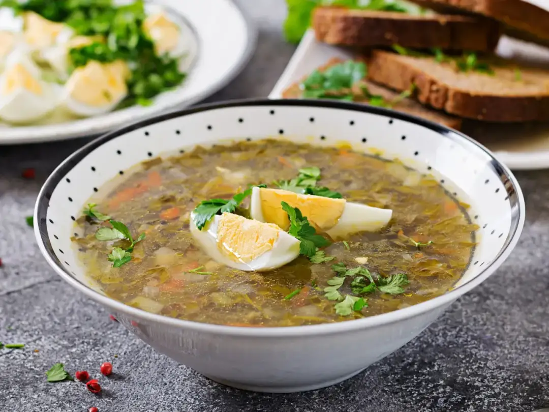 Jak się gotuje zupę szczawiową - prosty przepis na smaczną zupę Jak się gotuje zupę szczawiową - prosty przepis na smaczną zupę