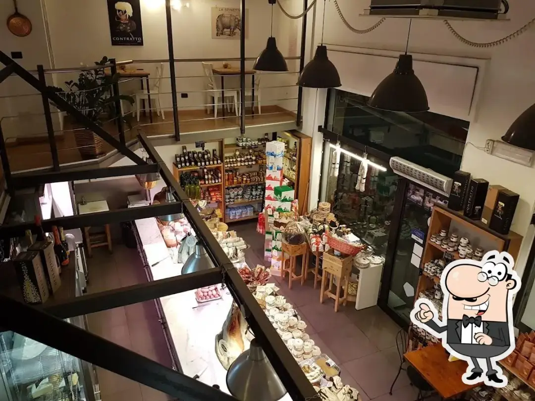 Salumeria Ramello Torino: Guida, Orari, Specialità e Recensioni