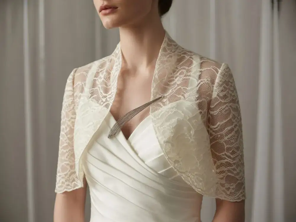 Jakie bolerko do sukni ślubnej z tiulu, aby uniknąć modowych błędów?