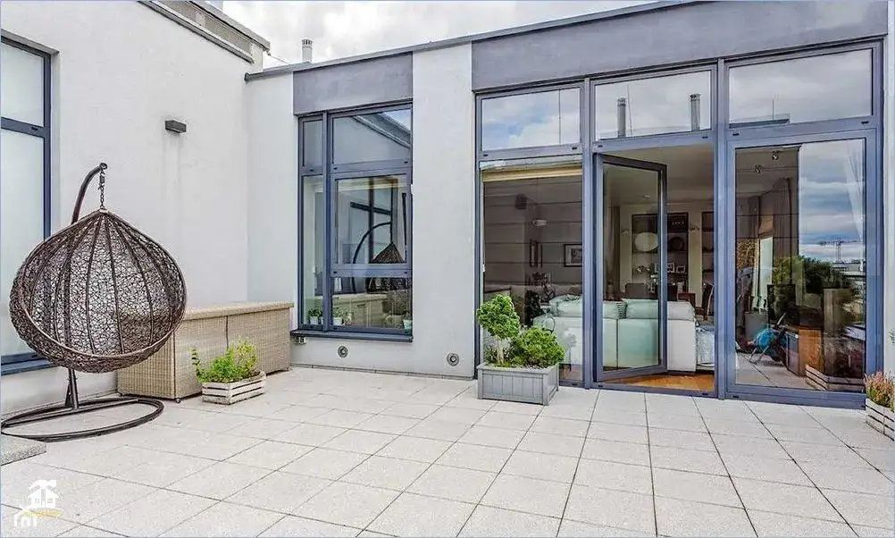 Jak położyć folię w płynie na balkon i uniknąć najczęstszych błędów