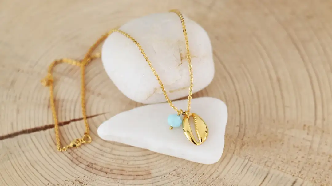 Jak zrobić naszyjnik z muszelek - prosty sposób na piękną biżuterię