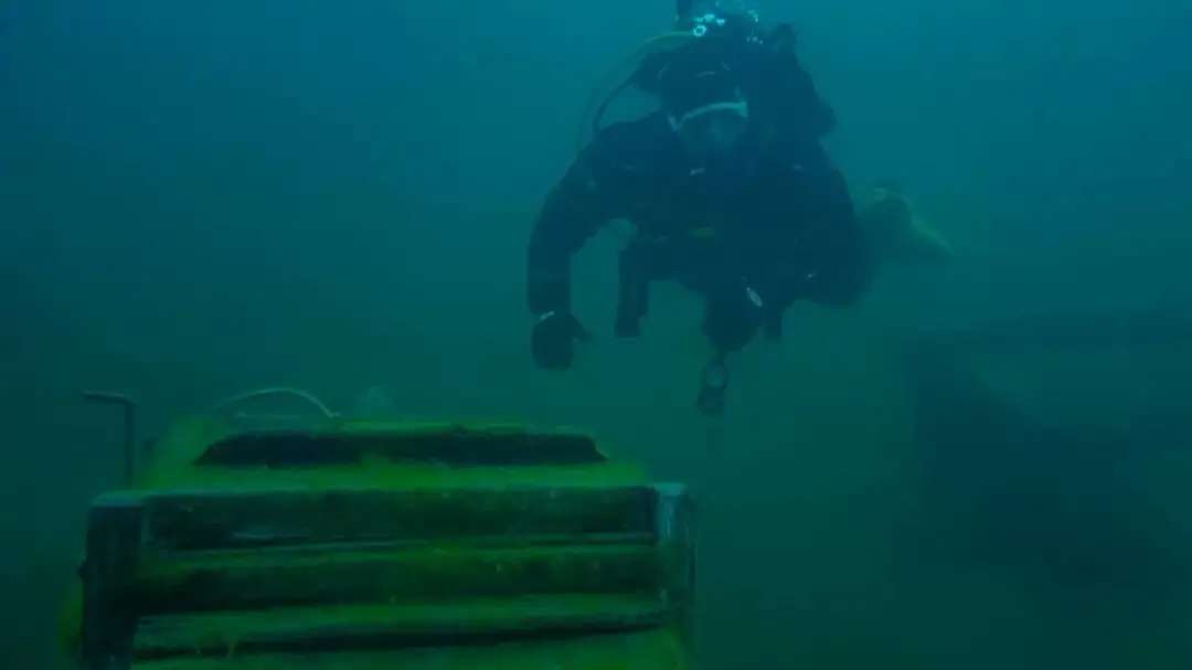 Nurkowanie w jeziorze tarnobrzeskim: atrakcje, warunki i baza nurkowa