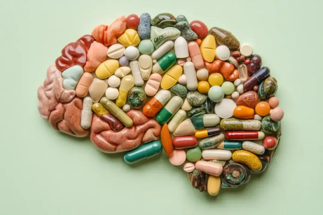 Jakie witaminy brać przy depresji? Kluczowe składniki dla zdrowia psychicznego