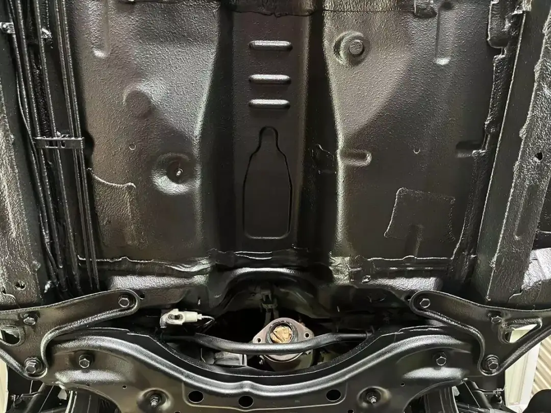 Jak skutecznie zabezpieczyć progi w samochodzie przed korozją i uszkodzeniami