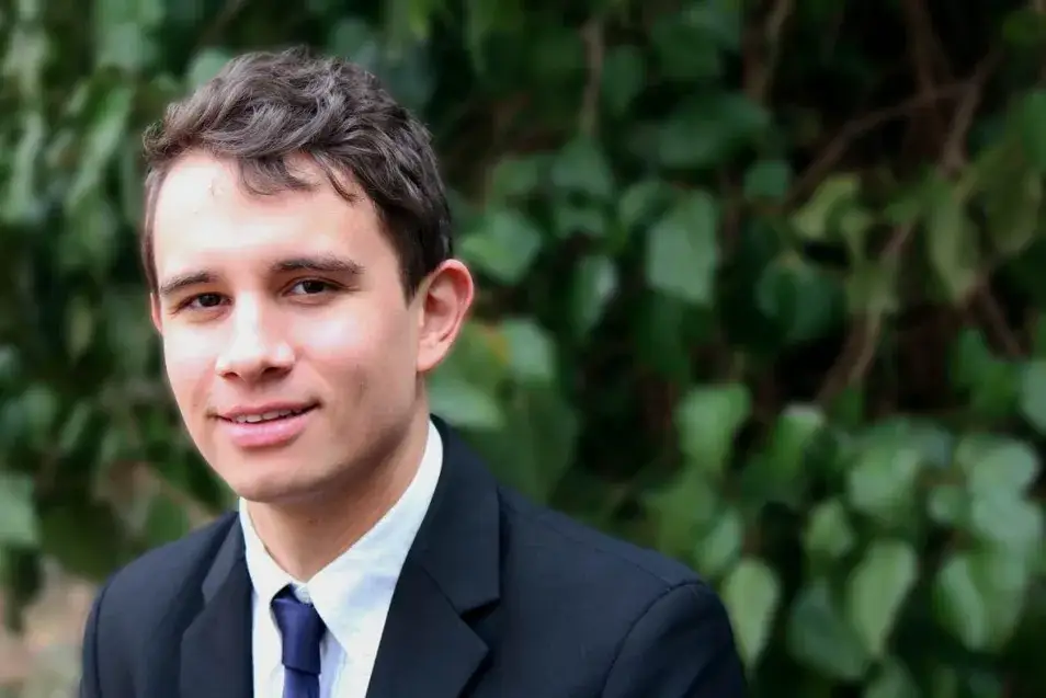 Michał Musioł tenor – niezwykła kariera i osiągnięcia w muzyce