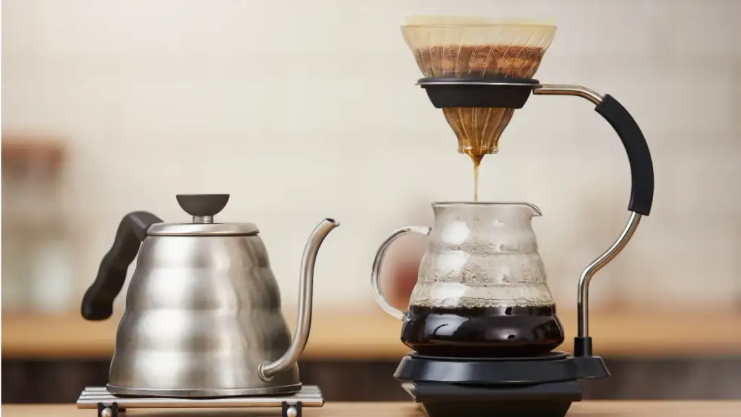 Jak parzyć kawę w dripie, aby uniknąć najczęstszych błędów