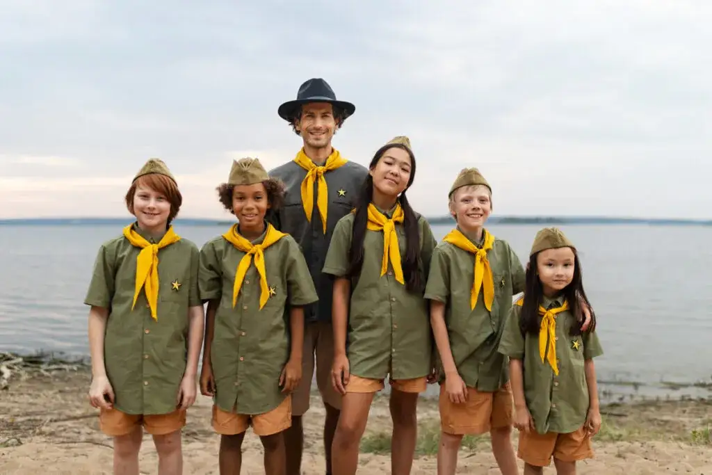 Kto może zostać wychowawcą kolonijnym? Sprawdź wymagania i kwalifikacje