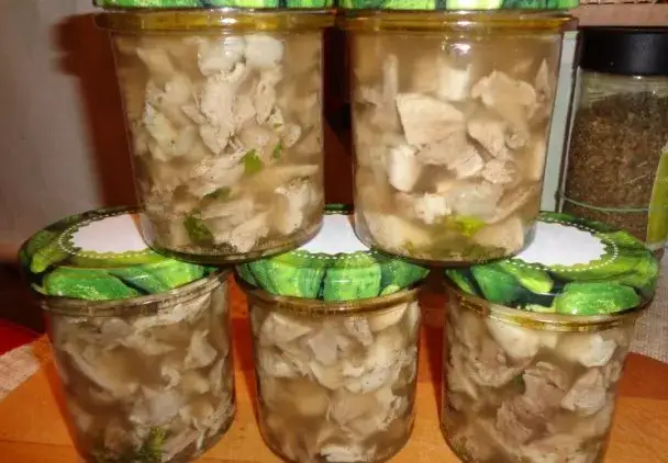 Jak zrobić galaretkę z golonki - prosta receptura na smaczny przysmak