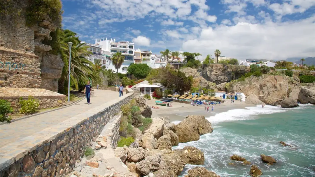 Costa del Sol: Località Balneari Perfette per Ogni Viaggio (Guida Completa)