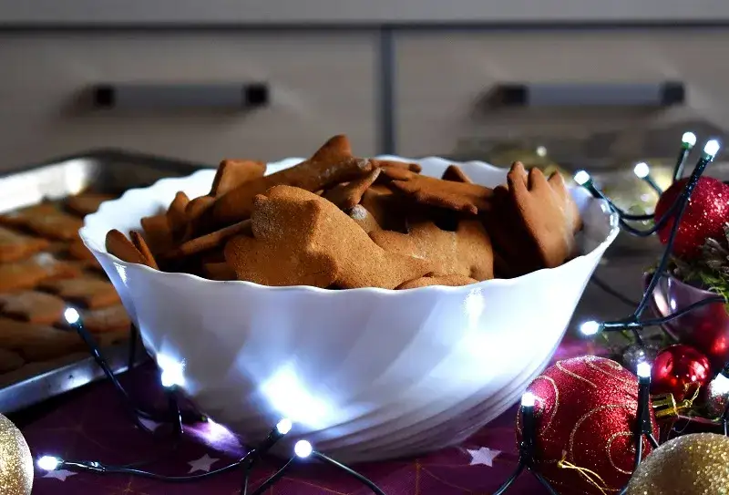 Jak upiec pierniczki bezglutenowe, by były idealnie kruche i smaczne?