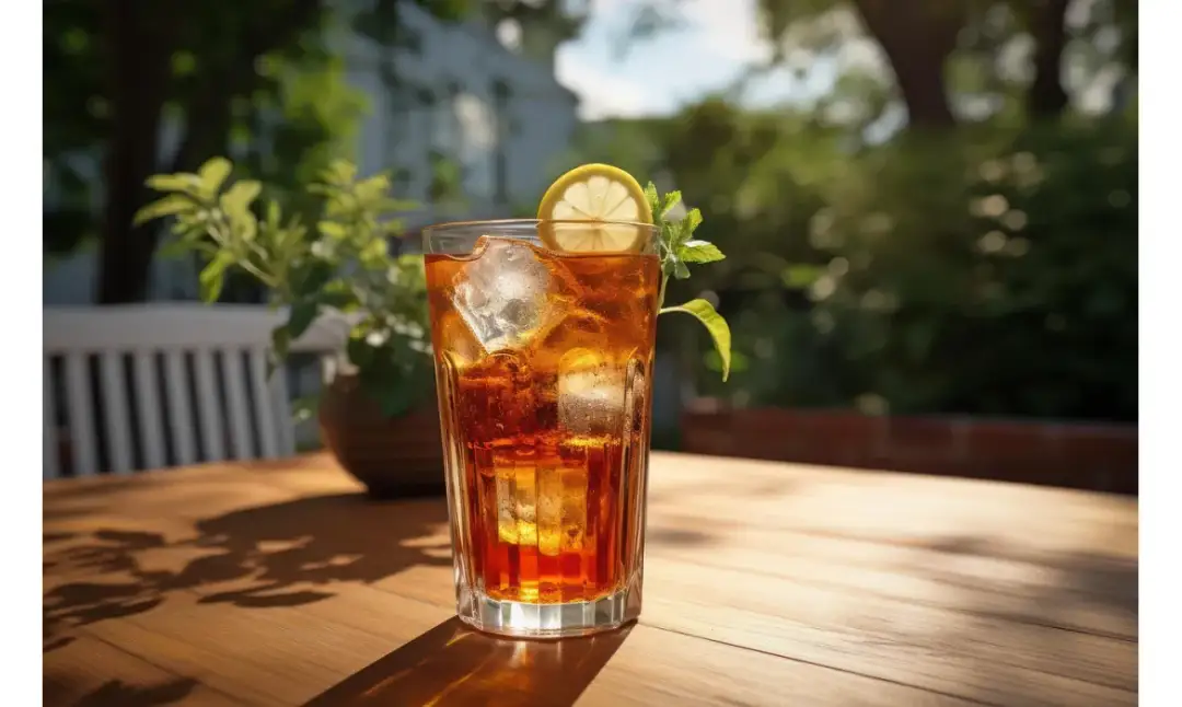 Odkryj najlepsze przepisy na orzeźwiający napój z herbaty mrożonej