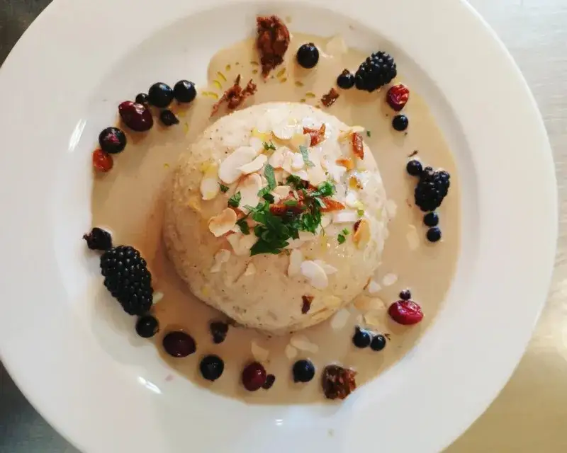 Gdzie zjeść w Poznaniu: najlepsze miejsca, które musisz odwiedzić