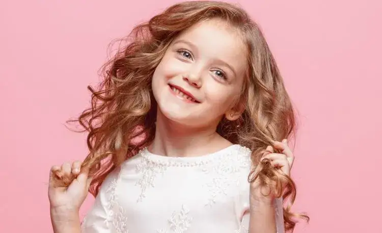 Najlepsza odżywka do włosów dla dzieci – wybierz bezpieczne składniki