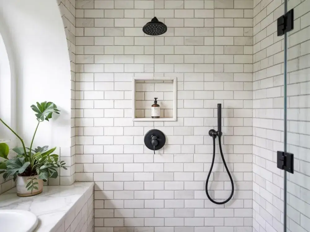 Jaki grunt do łazienki pod płytki, aby uniknąć problemów z wilgocią?