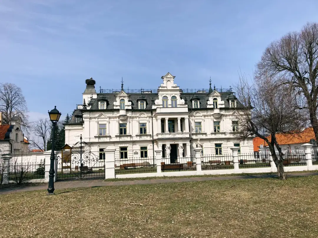 Supraśl gdzie zjeść? Najlepsze restauracje i smaki Podlasia!