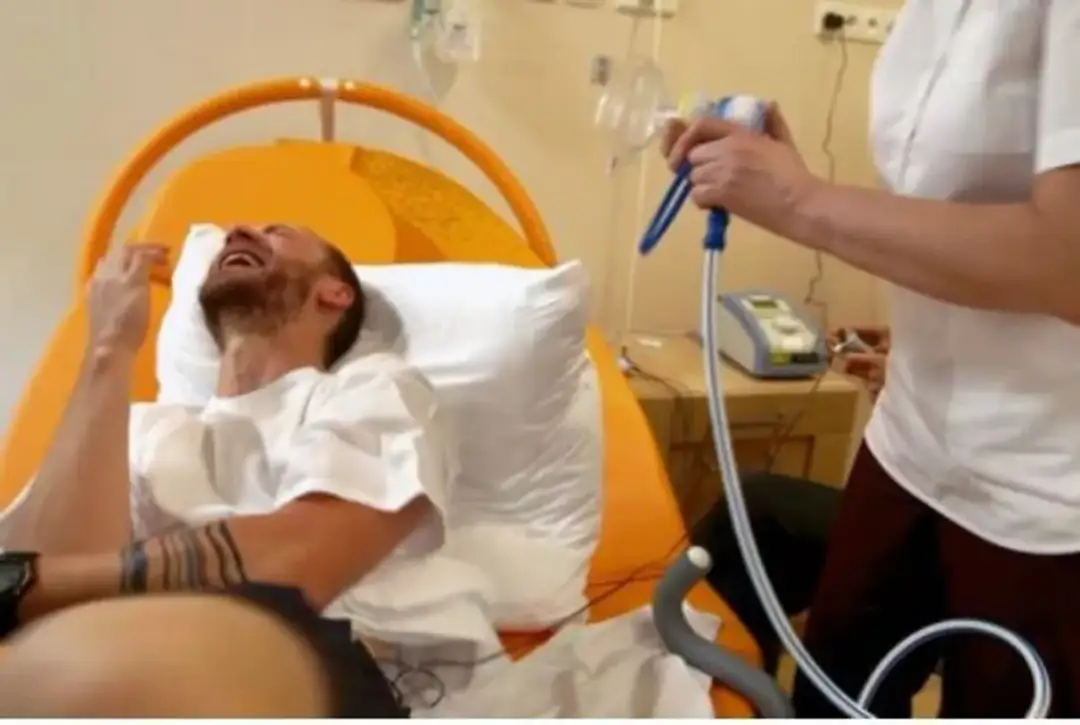 Kossakowski eksperyment z porodem: prawda o bólu porodowym i reakcjach kobiet