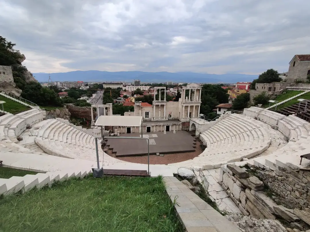 Płowdiw atrakcje, które zaskoczą każdego turystę – co warto zobaczyć