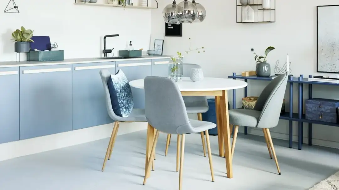 Ile miejsca na stół z krzesłami? Zaplanuj idealną jadalnię!