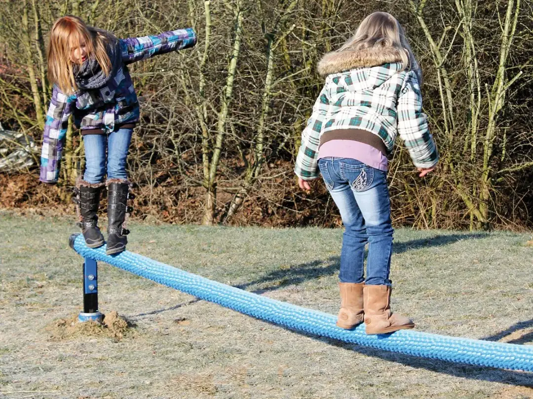 Jaka lina na plac zabaw? Bezpieczne i trwałe opcje dla dzieci