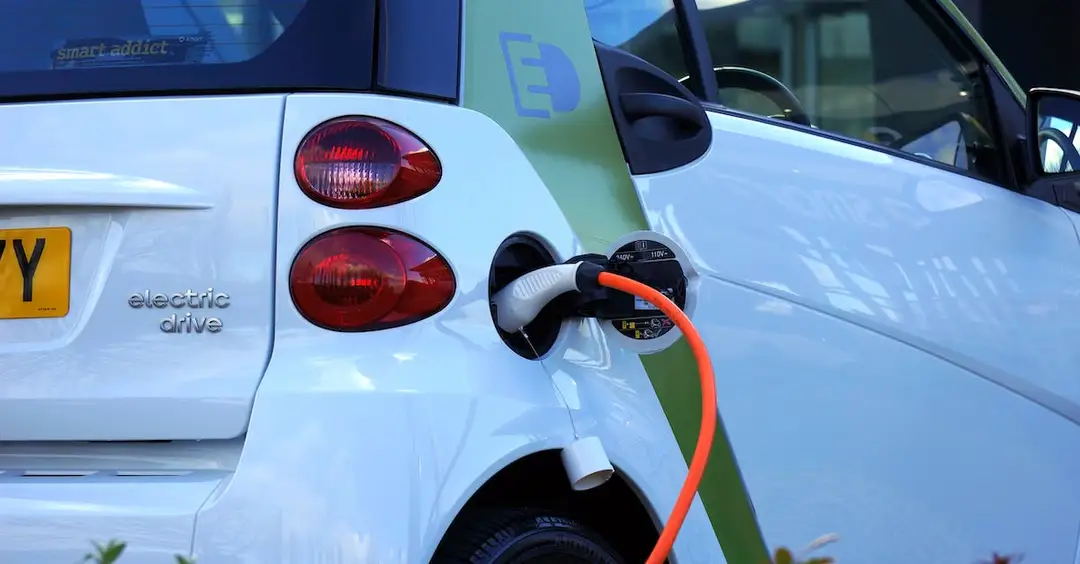  Elektryczne pojazdy - ekologiczna technologia oszczędzająca środowisko