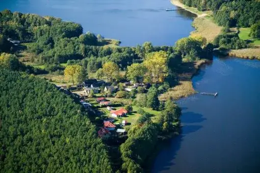 Jezioro Rudzieńskie – idealne miejsce na wędkowanie i relaks w naturze