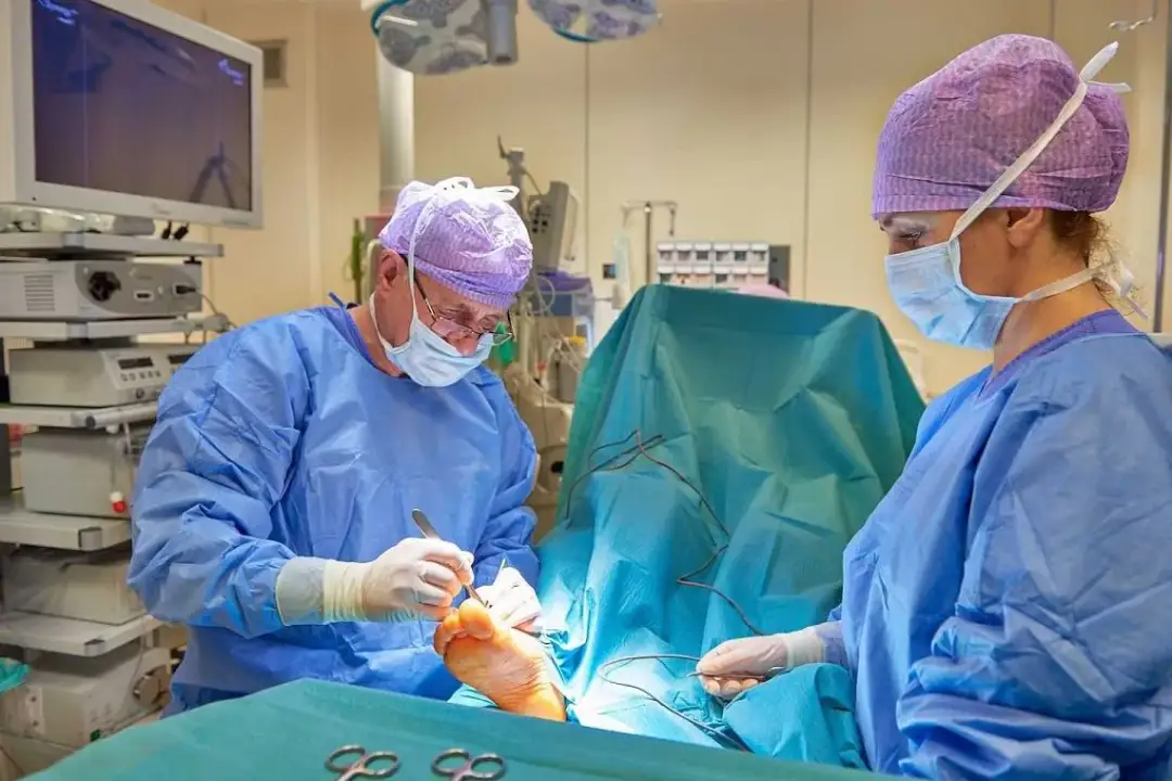 Ortopeda NFZ gdzie najszybciej: Jak uniknąć długich kolejek?