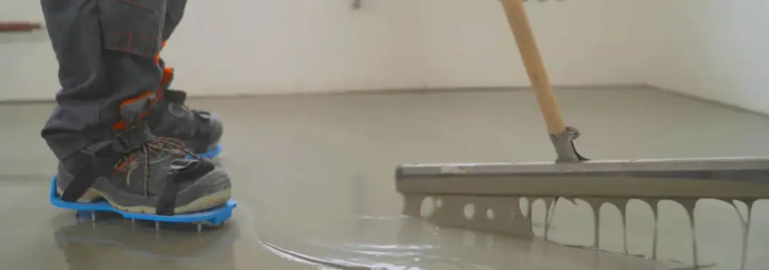 Ile kosztuje wylewka maszynowa? Poznaj ukryte koszty i oszczędności