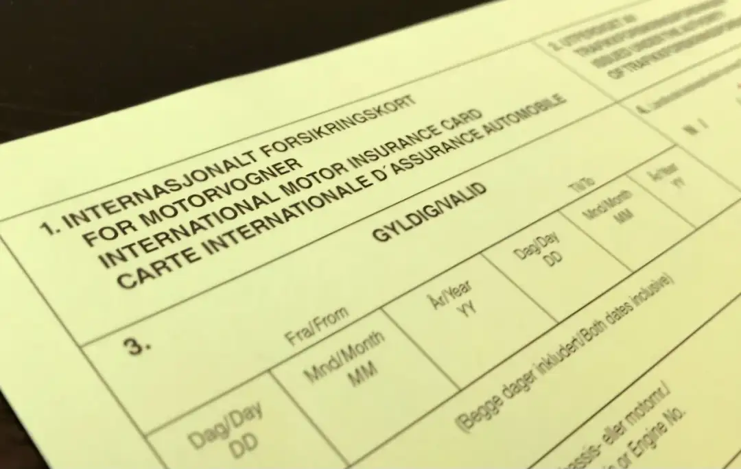 Podróż autem - OC za granicą - Zielona Karta czy ubezpieczenie graniczne?