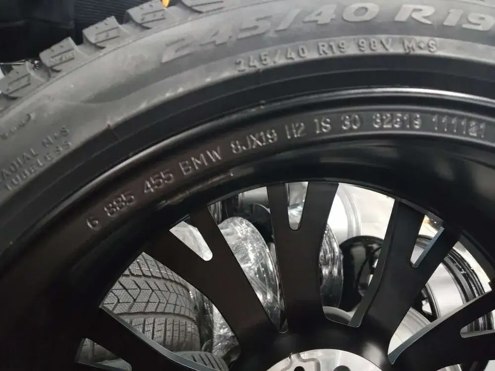 Jak sprawdzić czy felgi są oryginalne BMW i uniknąć oszustwa