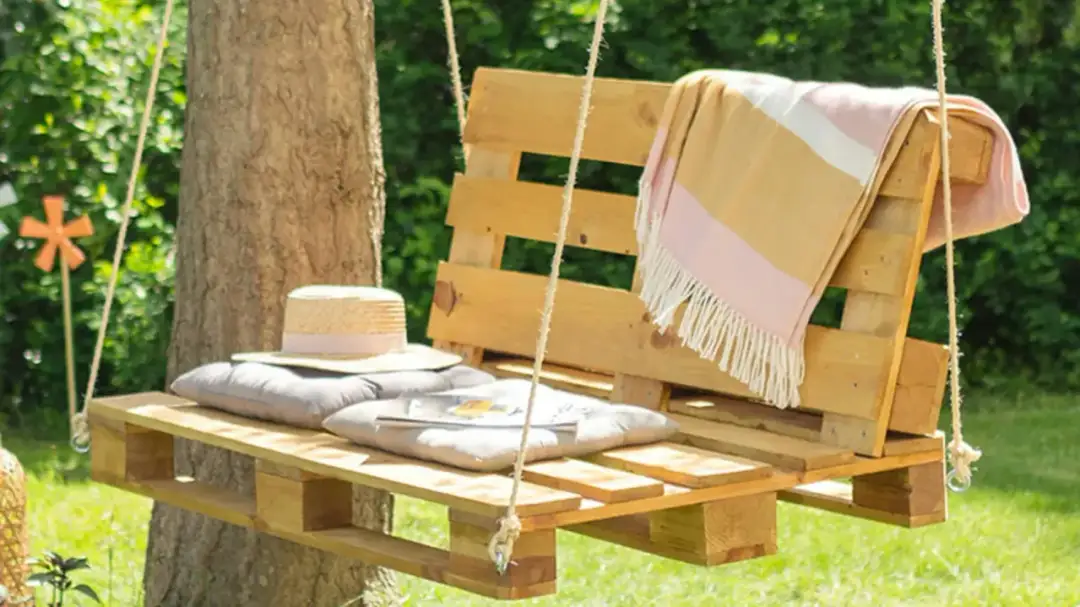 Daszek nad huśtawką DIY: Zbuduj go sam krok po kroku!