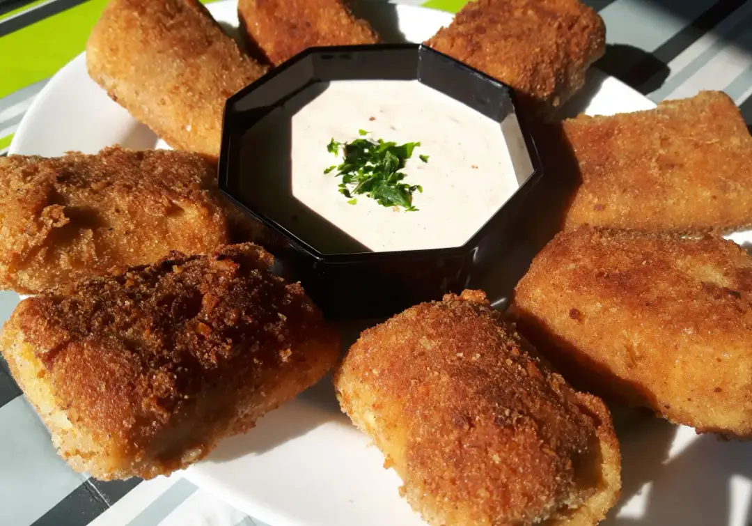 Jak zrobić krokiety z kurczakiem i pieczarkami? Smaczny przepis