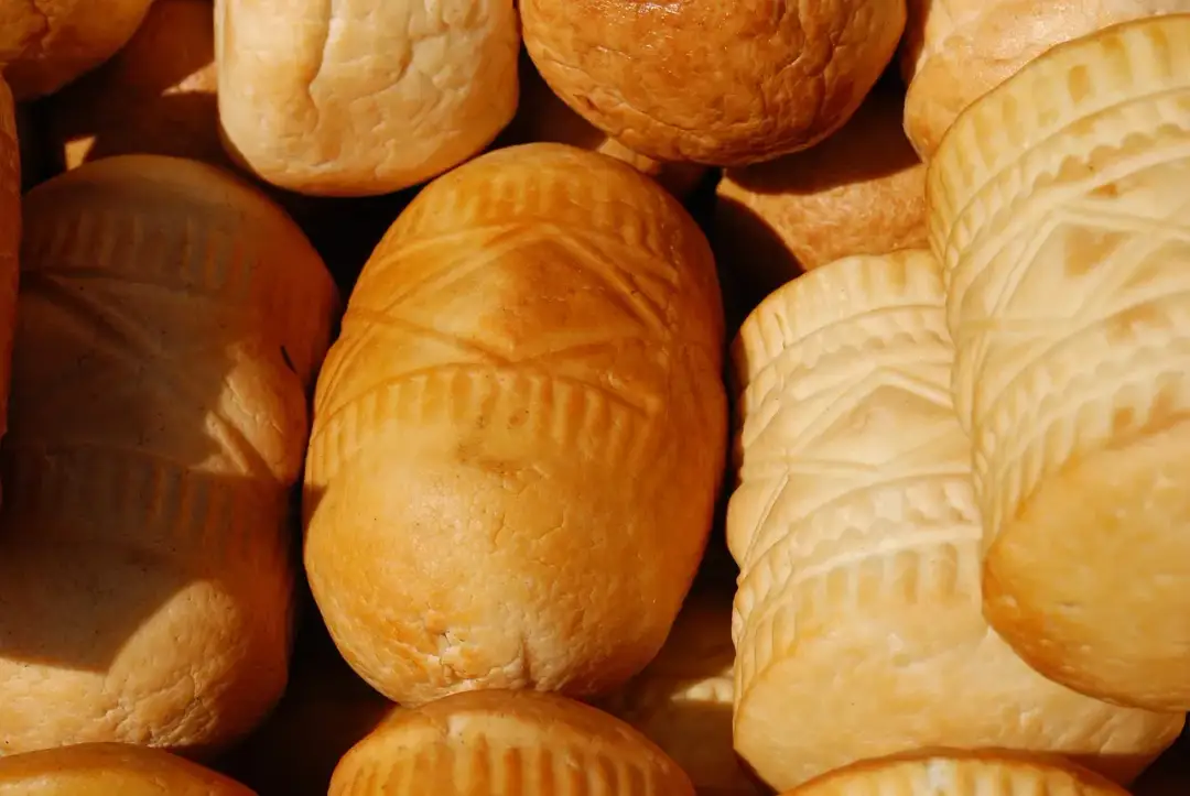 Jak podgrzać oscypek - najlepsze metody na idealnie ciepły ser