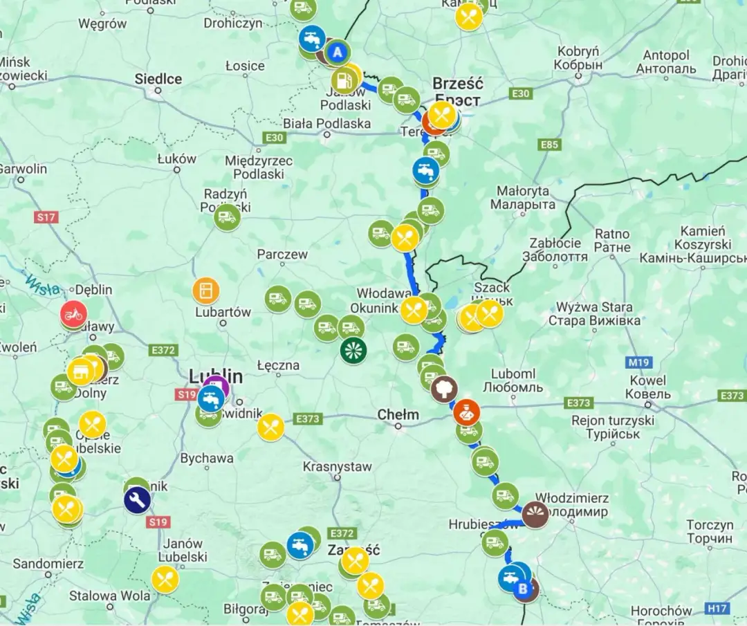 Kamperem po Polsce: gdzie legalnie spać? Poradnik i mapy