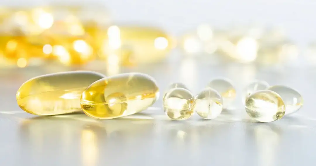 Omega 3 dla kobiet: 5 korzyści i jak suplementować