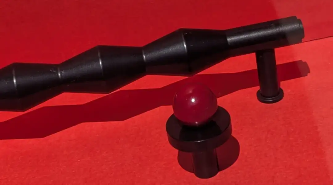 Jak skutecznie pomalować metalowe uchwyty do mebli i uzyskać trwały efekt