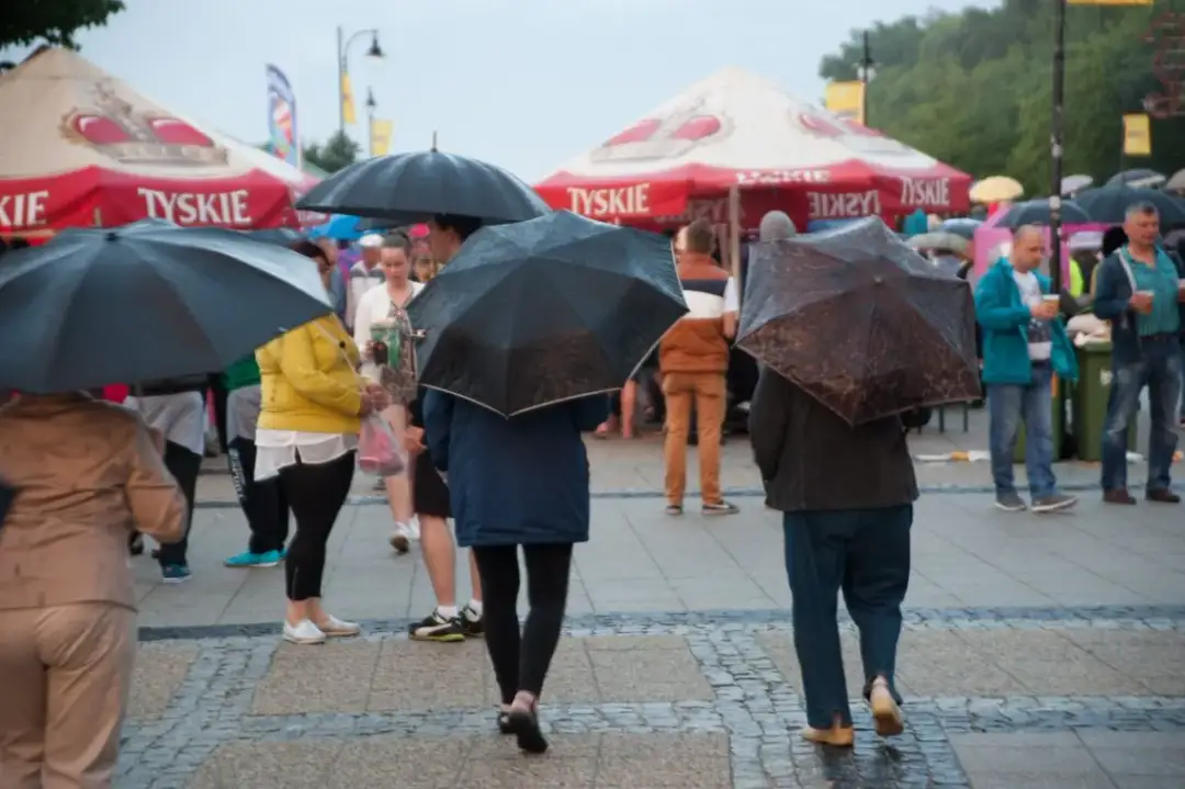 Jak uratować urlop w Ustce podczas niepogody? 7 sprawdzonych rad