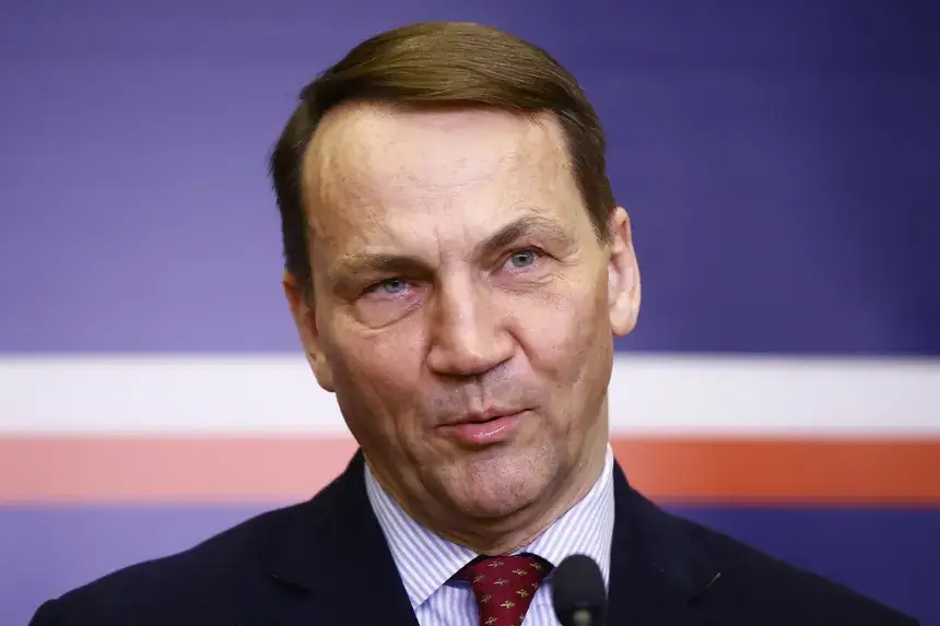 Radosław Sikorski ile ma lat? Zaskakujące fakty o jego wieku